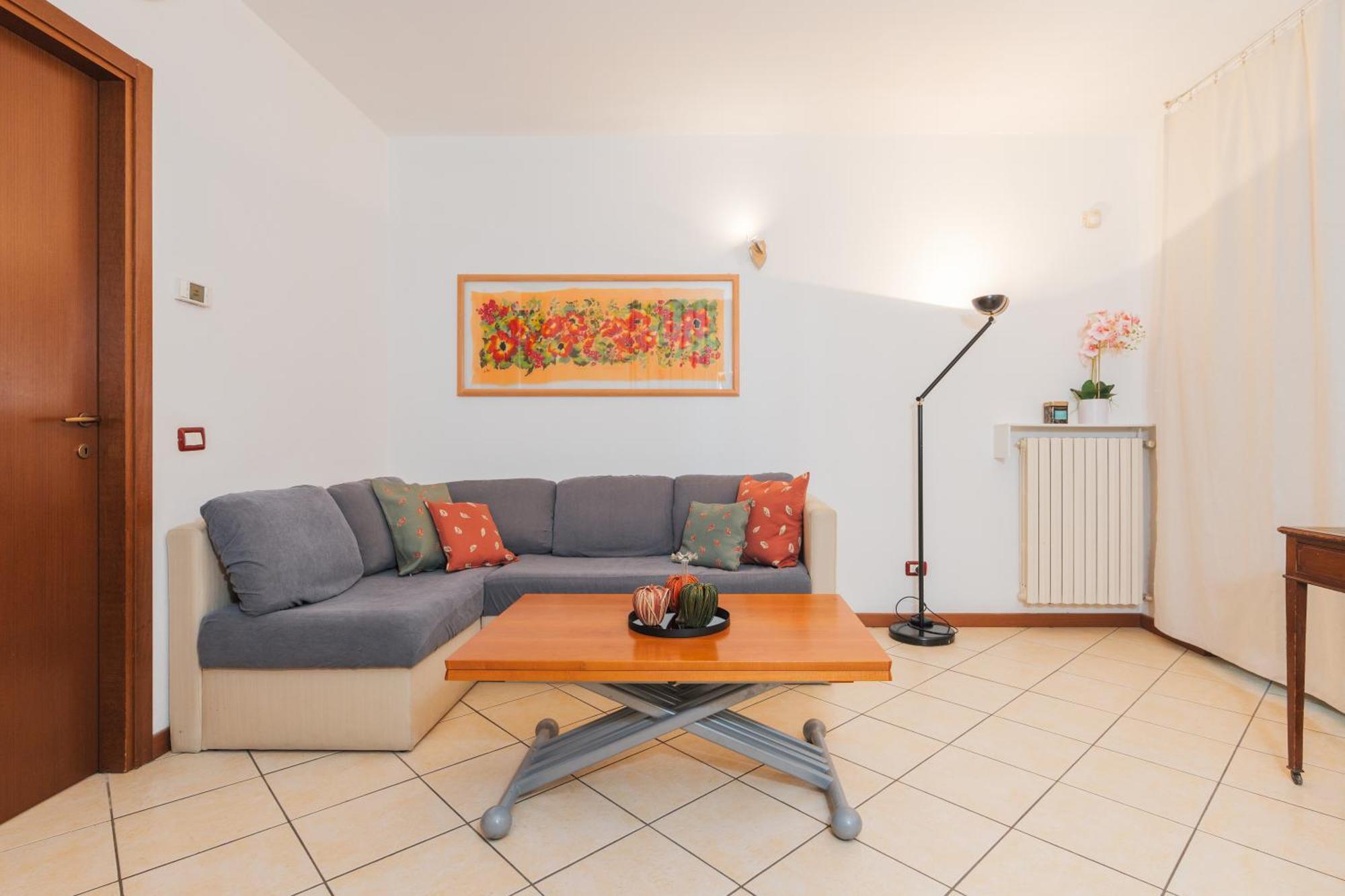Apartment Keys Of Italy - Salutati Stylish Bedroom Mailand